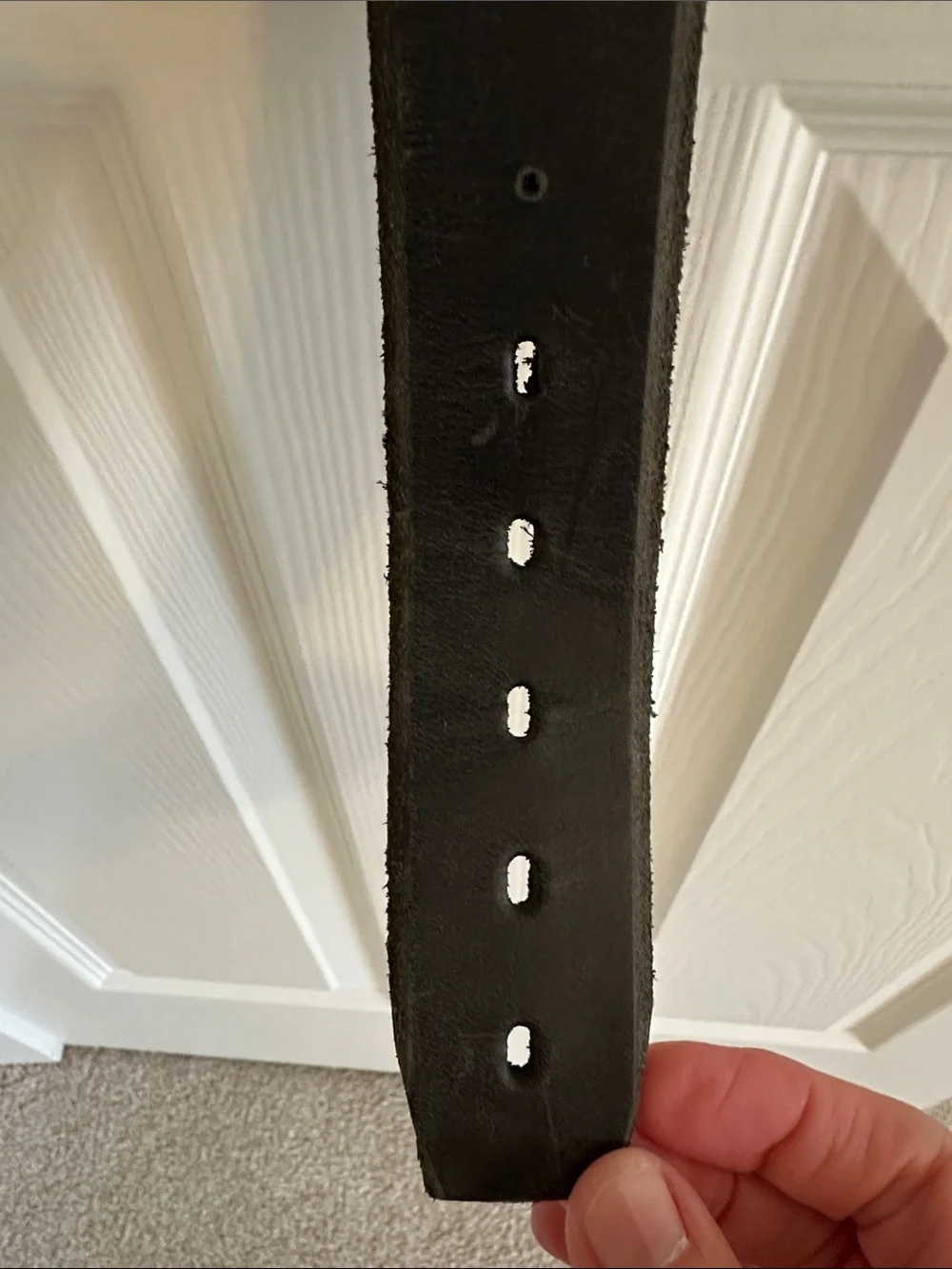 Ariat Men's Distressed Black Leather Western Belt Size 42 (47